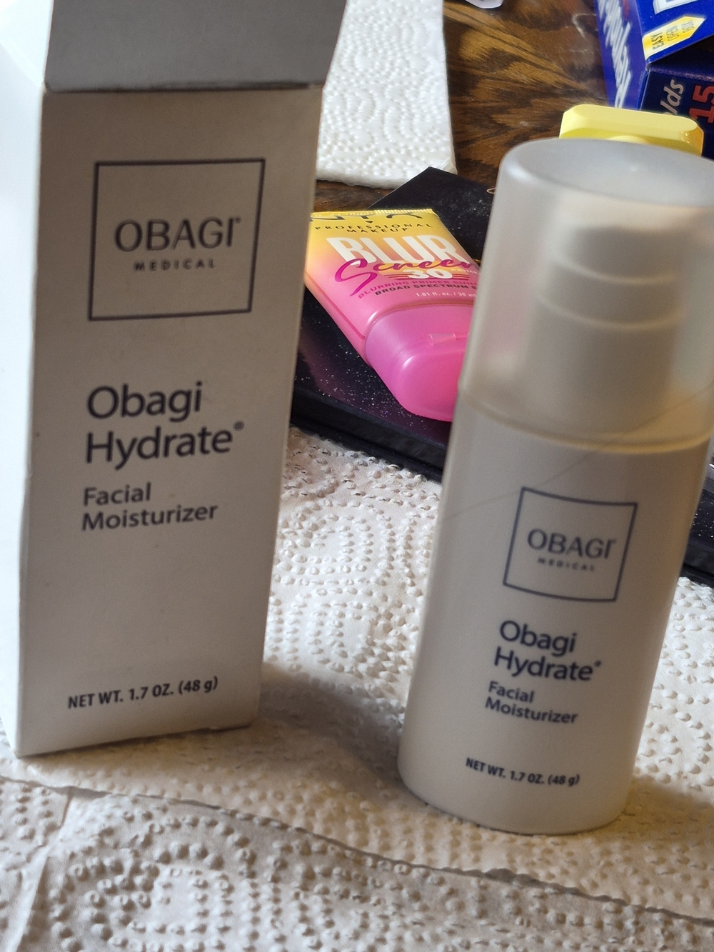 Obagi Hydrate Facial Moisturizer — Cream and Silver Pump Bottle